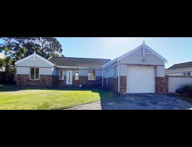 3 BEDROOM TOWNHOUSE RENTED IN LORRAINE
